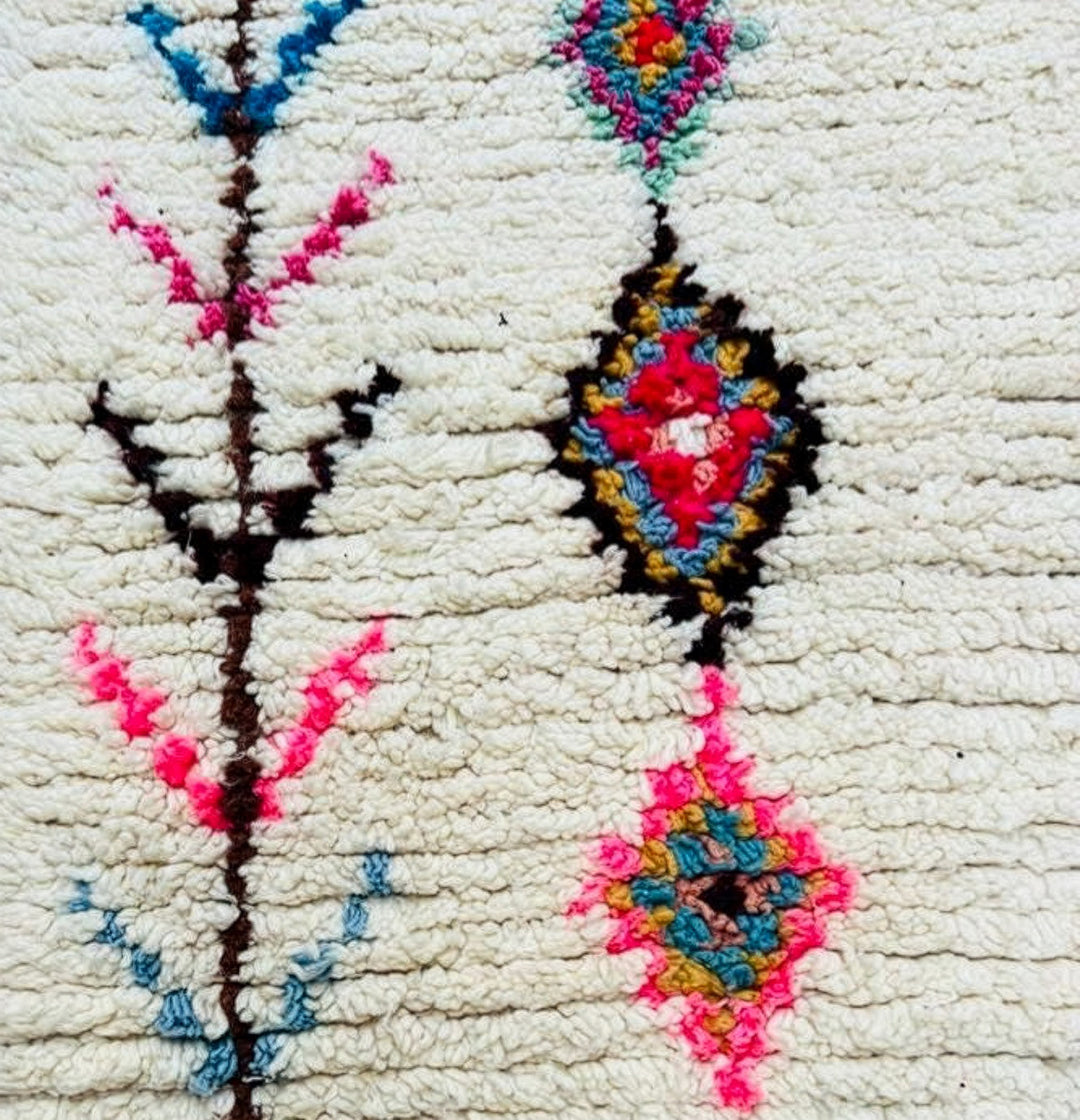 Custom Authentic Azilal Rug – Vibrant Pixelated Lozenge Centerpiece