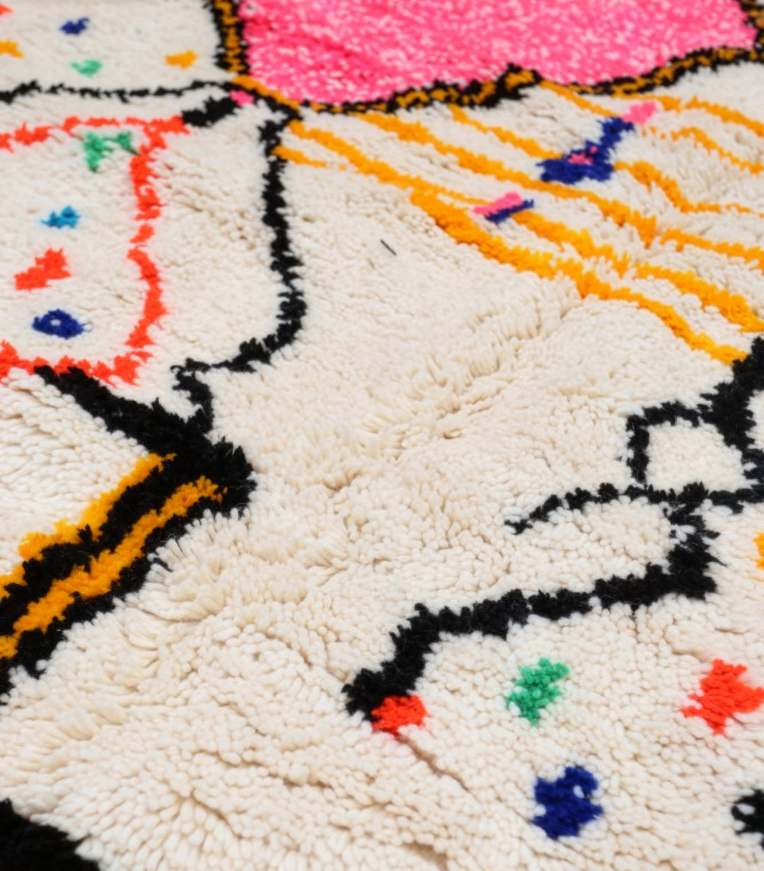 Tapis Azilal Authentique Sur Mesure - Art Linéaire Abstrait &amp; Motif Losange Rose