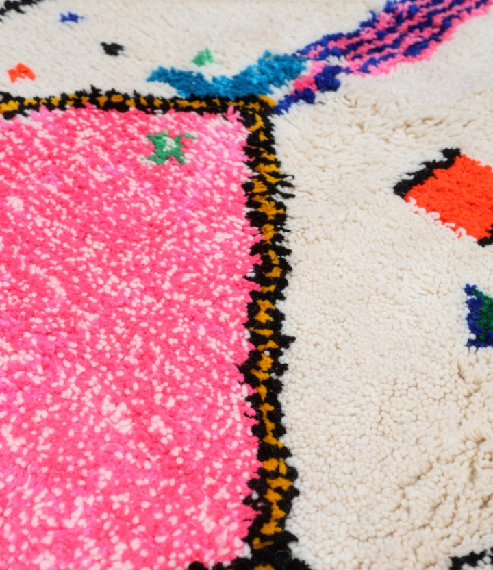 Tapis Azilal Authentique Sur Mesure - Art Linéaire Abstrait &amp; Motif Losange Rose