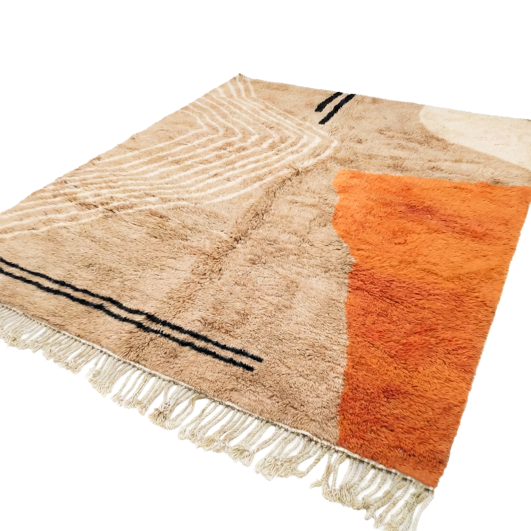 Custom Beni Mrirt Rug – Abstract Contour &amp; Colorblock in Beige &amp; Orange