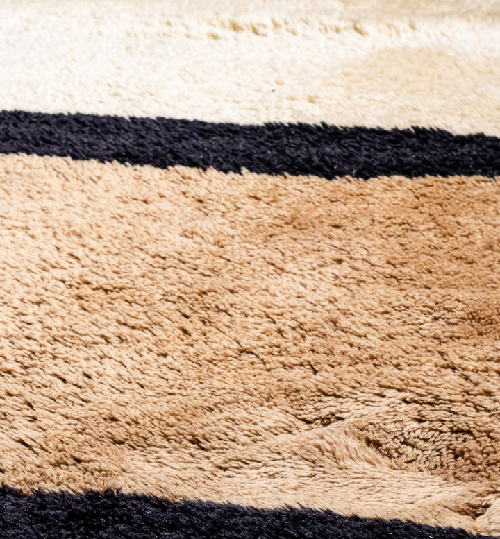 Custom Beni Mrirt Rug: Avant-Garde Asymmetrical Geometric