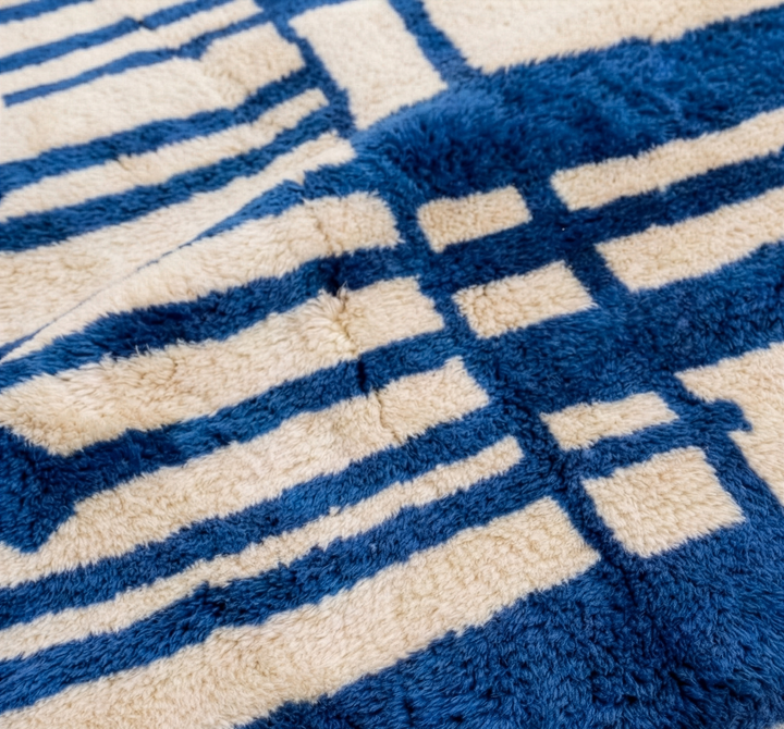 Custom Beni Mrirt Rug – Bold Geometric Labyrinth in Cobalt Blue &amp; Ivory