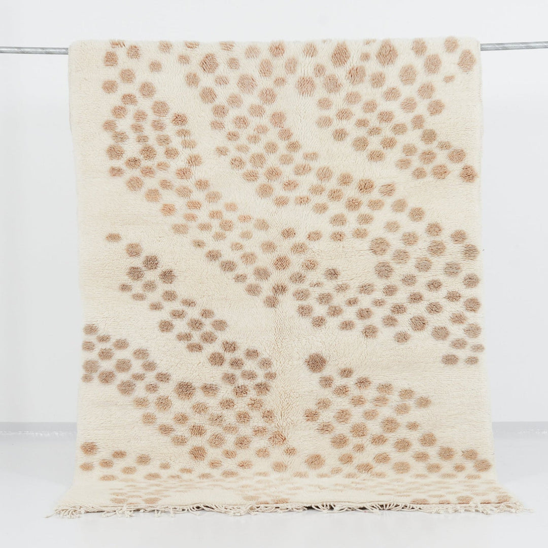 Custom Beni Mrirt Rug | Fawn Dotted Wave
