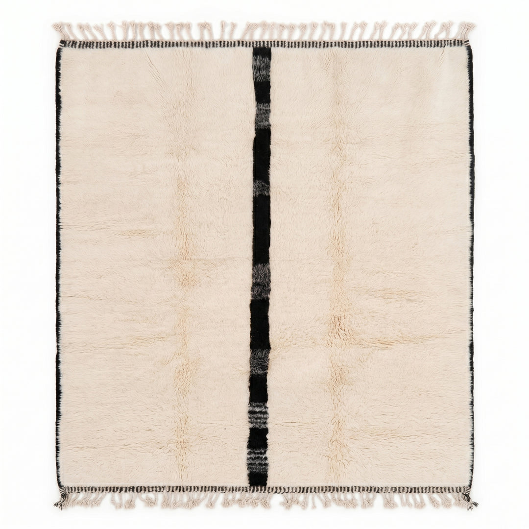 Custom Beni Mrirt Rug | Minimalist Single Stripe