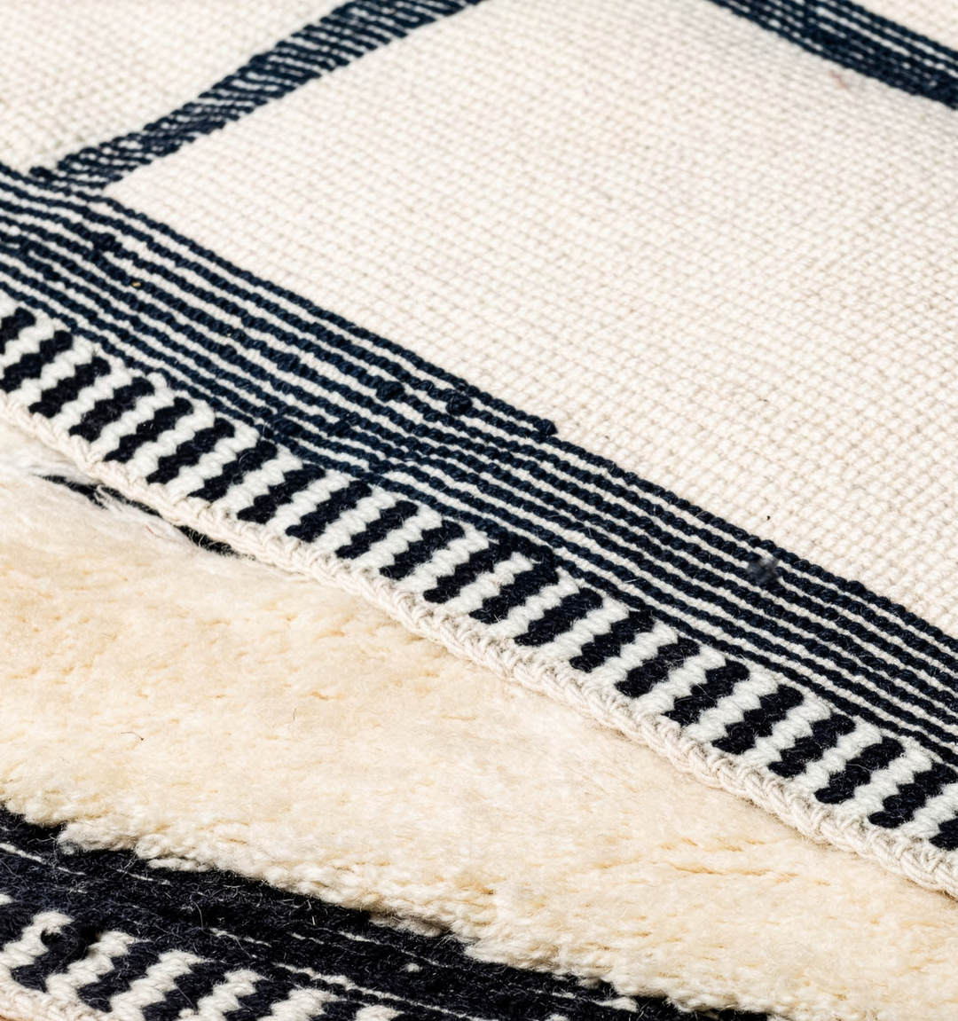 Custom Beni Mrirt Rug – Modern Abstract Grid Design