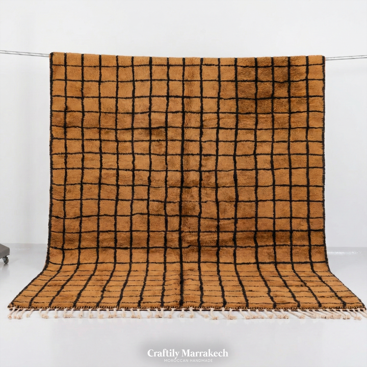 Tapis Beni Mrirt Sur Mesure | La grille saharienne ambrée