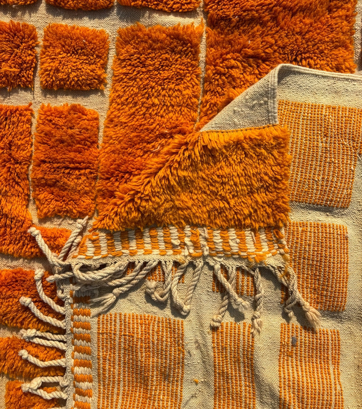 Tapis Beni Mrirt Sur Mesure | Le Labyrinthe Mandarine