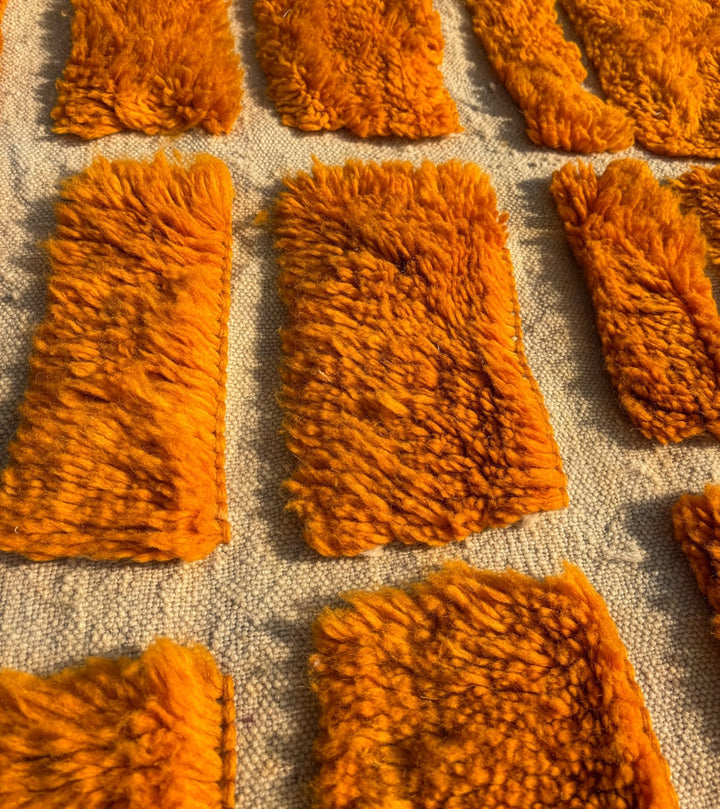 Tapis Beni Mrirt Sur Mesure | Le Labyrinthe Mandarine