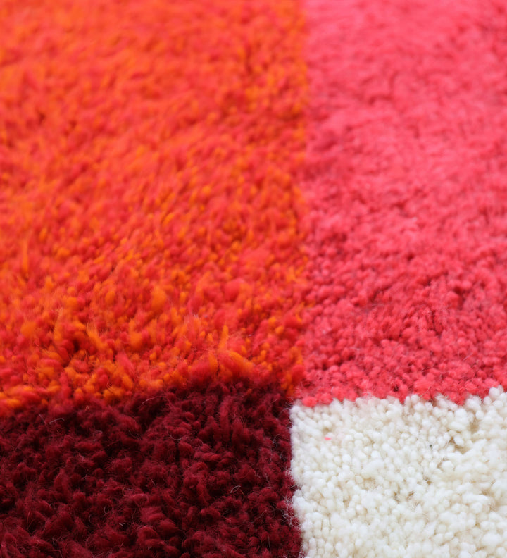 Tapis Beni Ourain sur mesure | Bordeaux et orange coucher de soleil