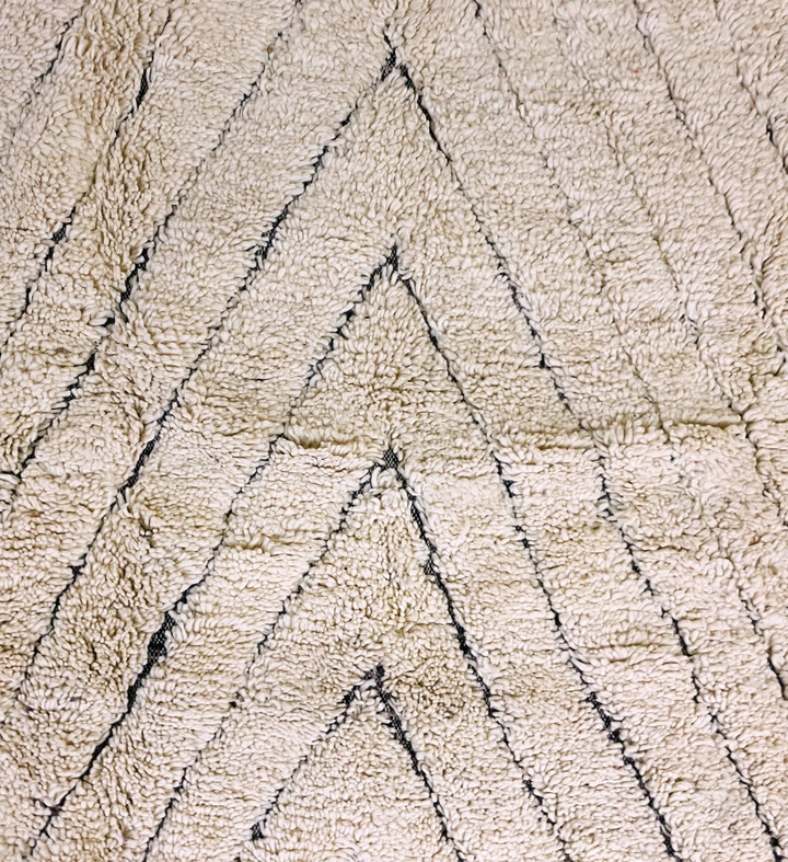 Custom Beni Ourain Rug | Concentric Black Diamonds on Reversible Cream