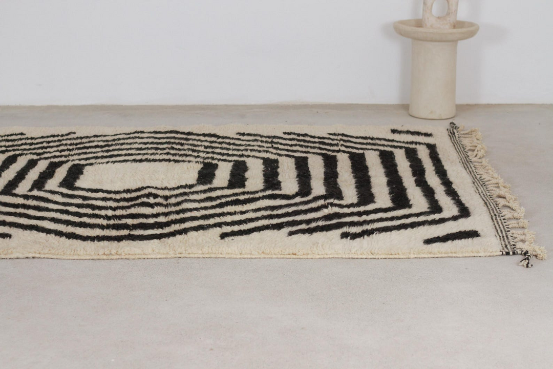 Custom Beni Ourain Rug | Concentric Black Hexagon on Cream