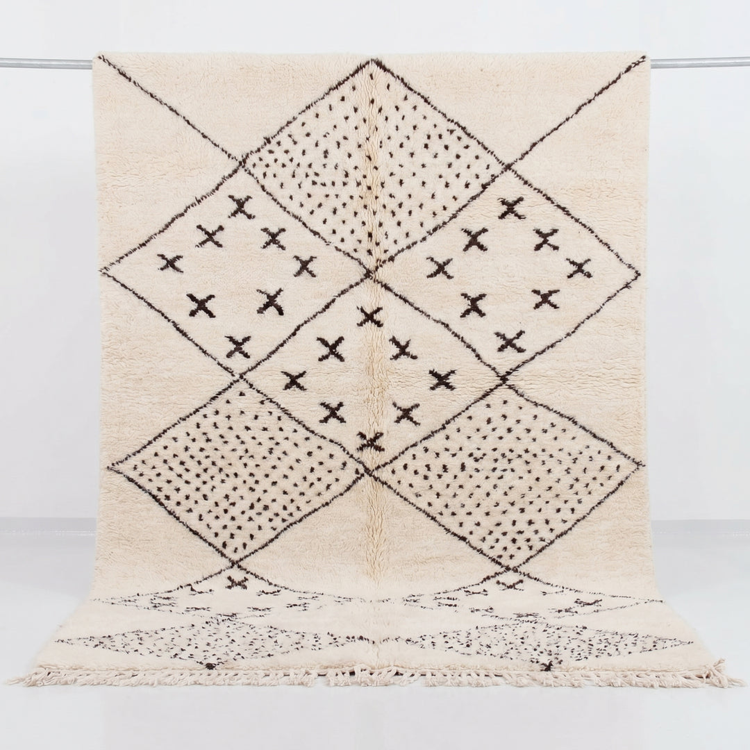 Tapis Beni Ourain sur mesure | Motif géométrique losanges crème et anthracite