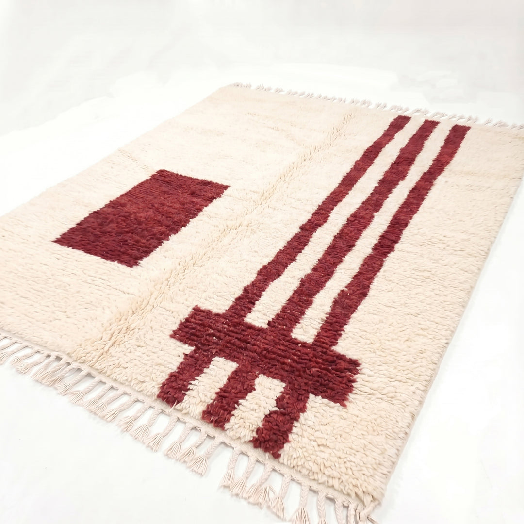 Tapis Beni Ourain sur mesure | Motif abstrait rouge profond