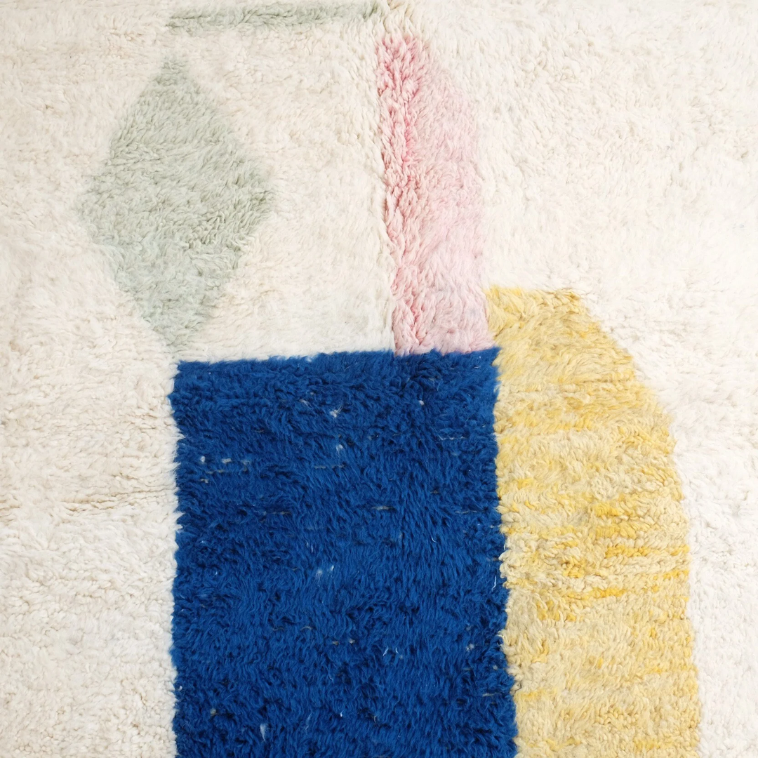 Beni Ourain Moroccan Runner Rug – Plush Wool Abstract Geometric