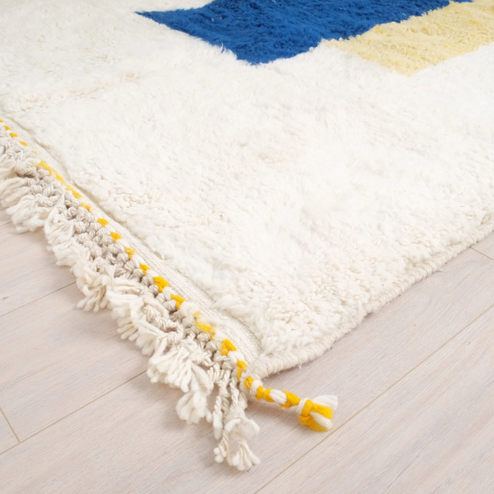 Beni Ourain Moroccan Runner Rug – Plush Wool Abstract Geometric