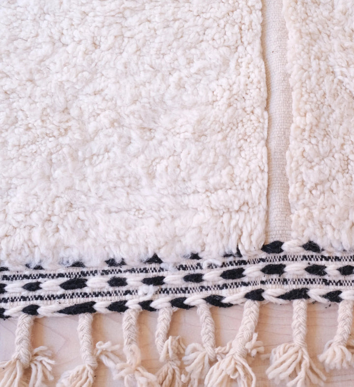 Custom Moroccan Round Rug – Modern Sculpted Minimalist