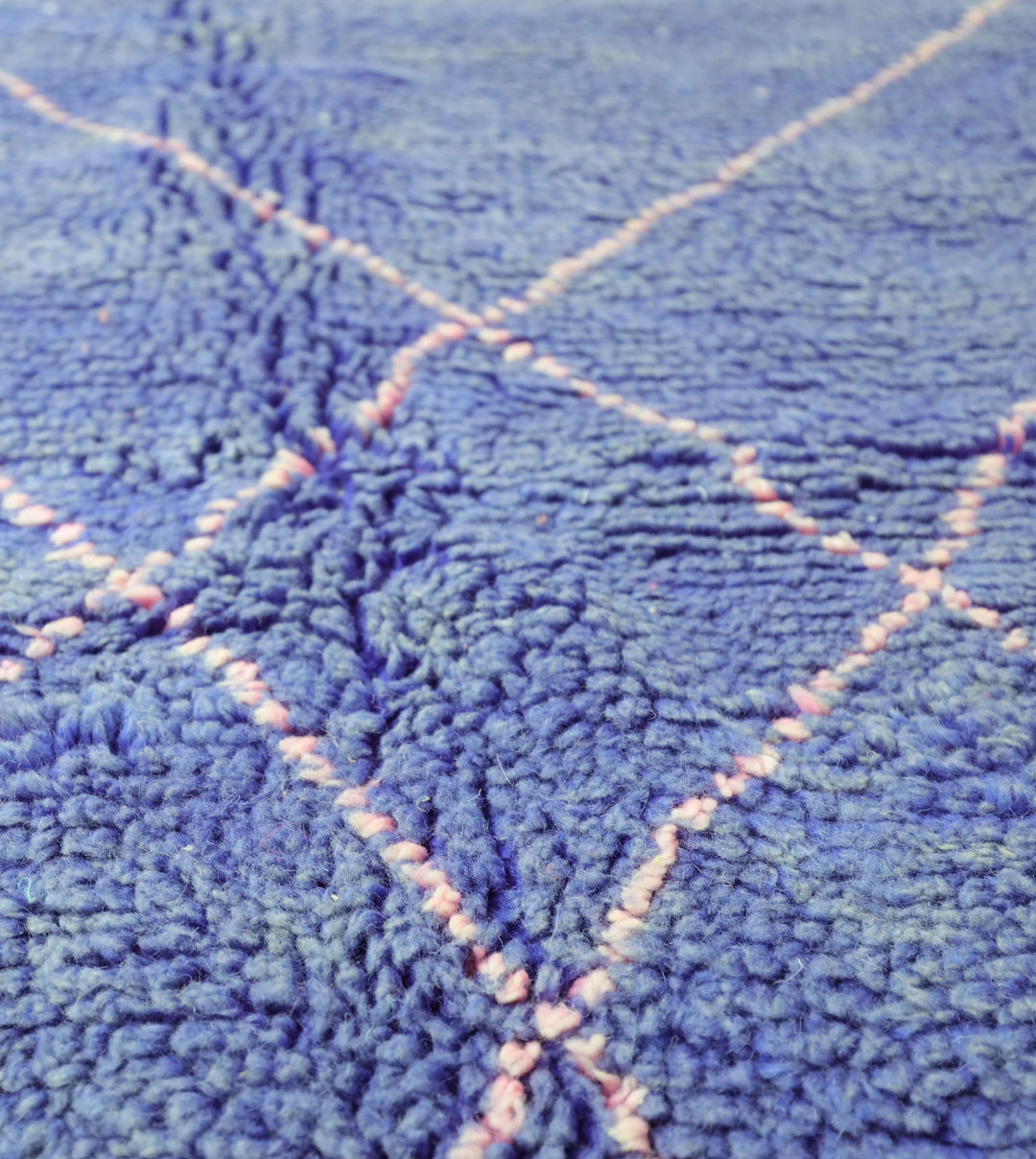 Tapis Beni Ourain sur mesure | Diamant minimaliste bleu pervenche