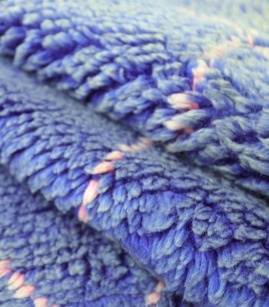 Tapis Beni Ourain sur mesure | Diamant minimaliste bleu pervenche