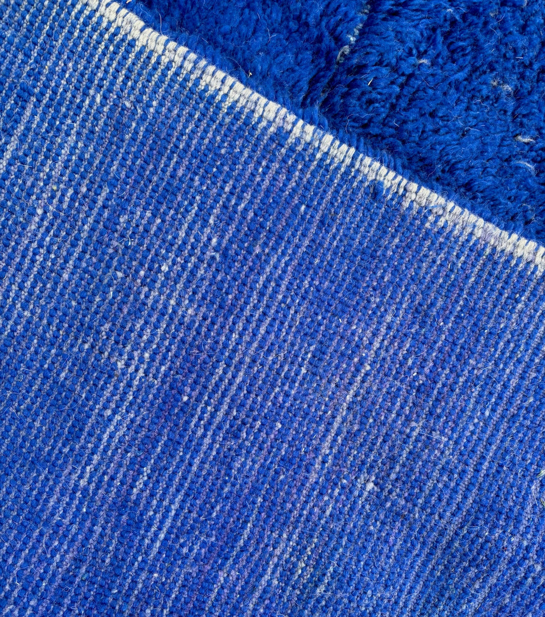 Tapis Beni Ourain personnalisé | Laine Beni bleu roi unie