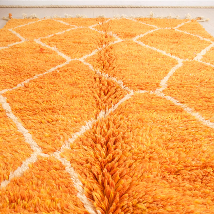Tapis Beni Ourain sur mesure | Losanges orange mandarine vif et crème
