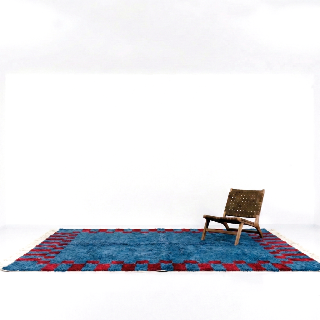 Custom Beni Mrirt Rug | Ocean Blue &amp; Red Checkered Border