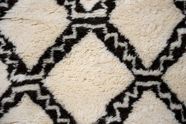 Tapis Beni Mrirt sur mesure | Treillis de losanges étagés avec bordure