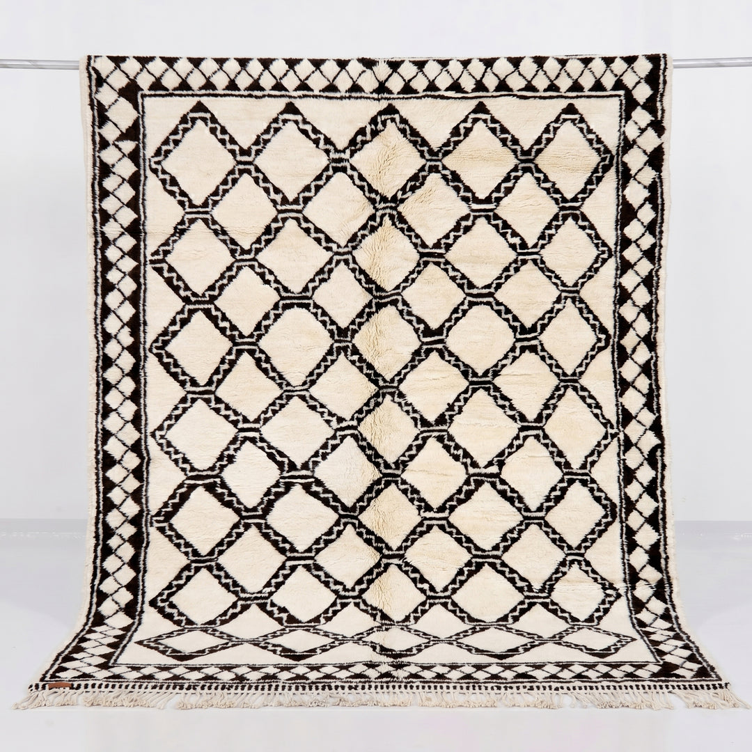 Tapis Beni Mrirt sur mesure | Treillis de losanges étagés avec bordure