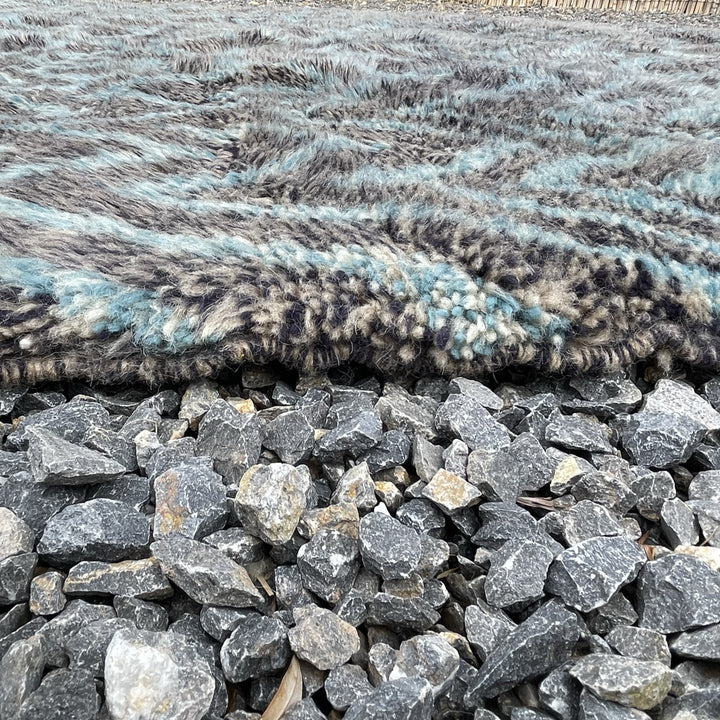 Custom Beni Mrirt Rug – Zigzag Rug Chevron Design