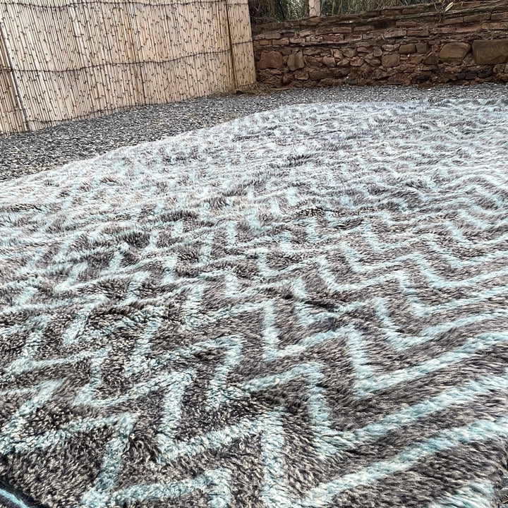 Custom Beni Mrirt Rug – Zigzag Rug Chevron Design