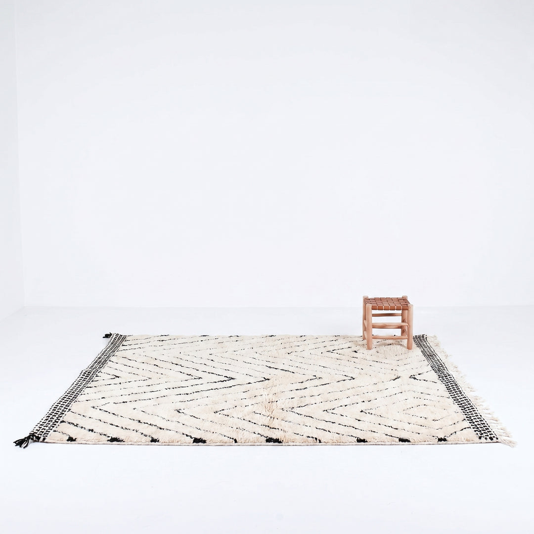 Custom Beni Ourain Rug | Concentric Black Diamonds on Reversible Cream